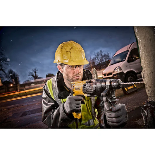 Dewalt, 26mm, 800W, 0-1150rpm, VSR, Hammer (SDS-plus) - Image 4