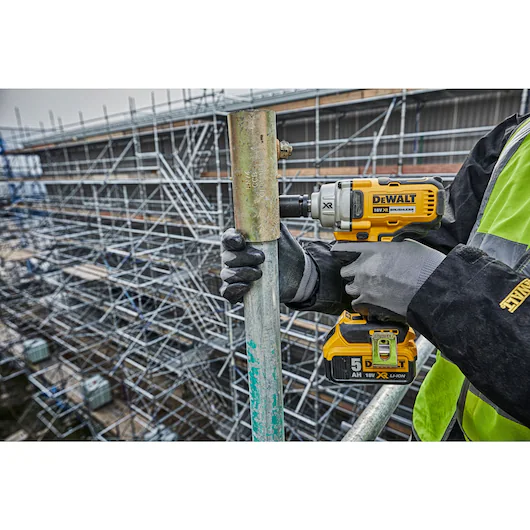 Dewalt, NEW BRUSHLESS 18V XR 1356NM IMPACT WRENCH - Image 7